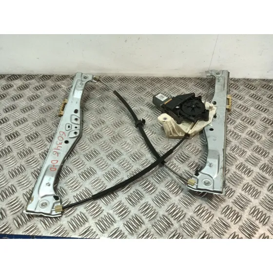 Elevalunas Delantero Derecho para Citroën C4 Cactus