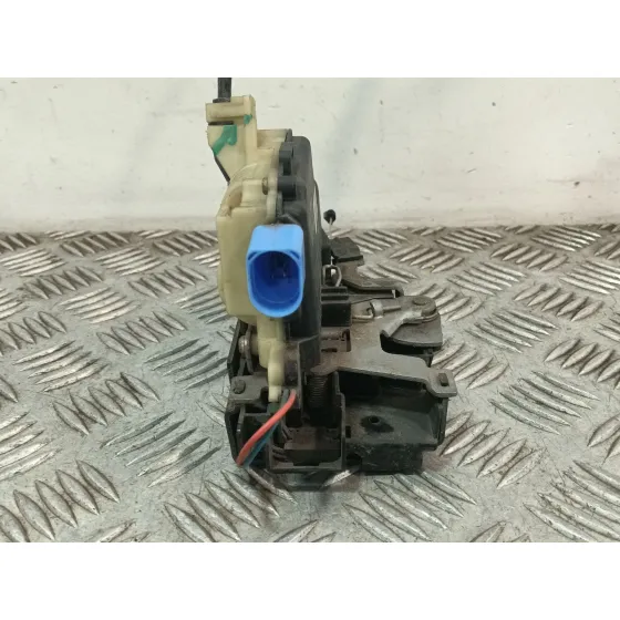 Cerradura Puerta Trasera Izquierda para Seat Ibiza Iii (6L1)
