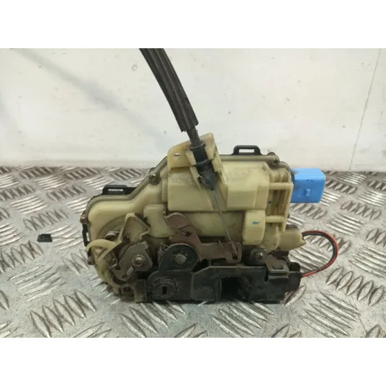 Cerradura Puerta Trasera Izquierda para Seat Ibiza Iii (6L1)