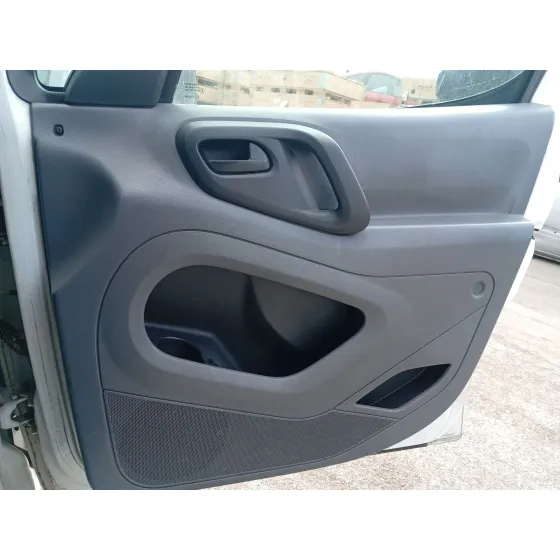 Guarnecido Puerta Delantera Derecha para Peugeot Partner Furgon/Monospace