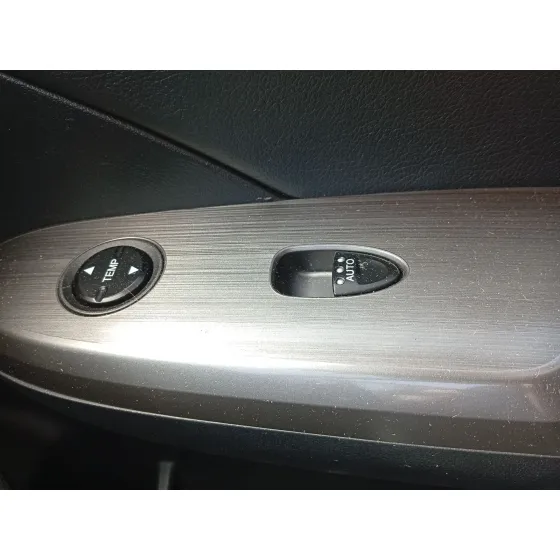 Mando Elevalunas Delantero Derecho para Honda Civic Viii Hatchback (Fn, Fk)