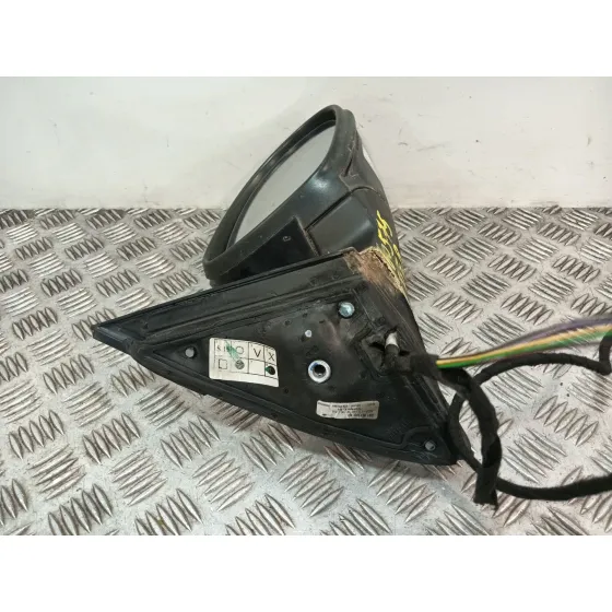 Retrovisor Derecho para Volkswagen Tiguan (5N_)