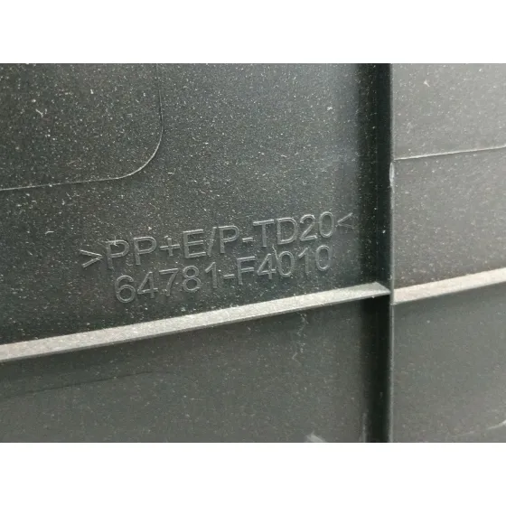 Guarnecido Porton Trasero para Toyota C-Hr (_X1_)