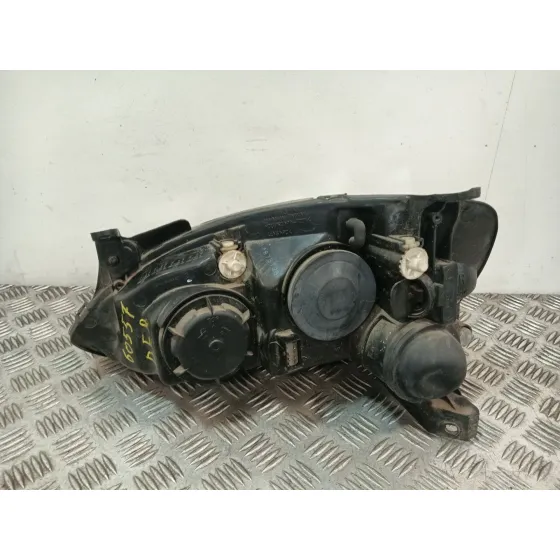 Faro Derecho para Opel Corsa C (X01)
