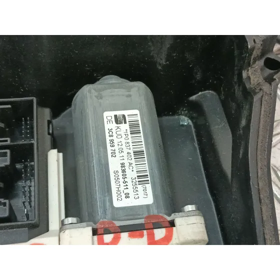 Elevalunas Delantero Derecho para Seat Leon (1P1)