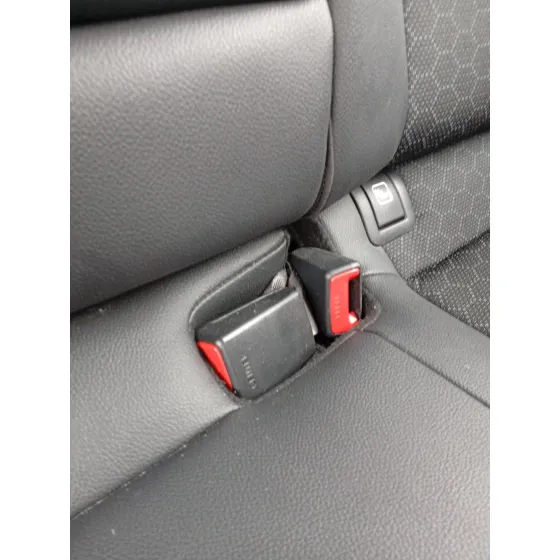 Enganche Cinturon Trasero Izquierdo para Kia Xceed (Cd)