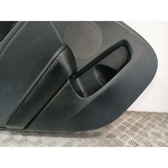 Guarnecido Puerta Trasera Izquierda para Kia Xceed (Cd)