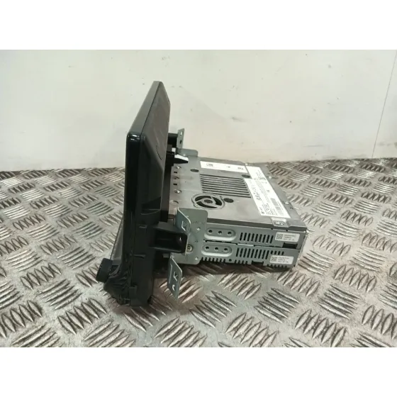 Pantalla / Mando Multifuncion para Kia Xceed (Cd)