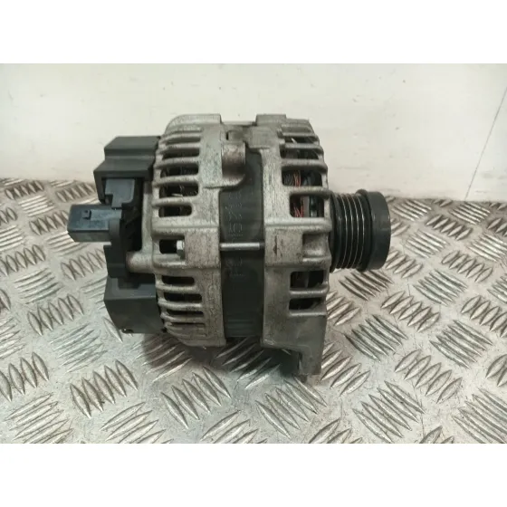 Alternador para Mercedes-Benz Clase A (W176)