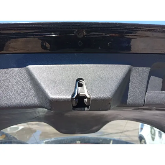 Cerradura Maletero / Porton para Mercedes-Benz Clase A (W176)