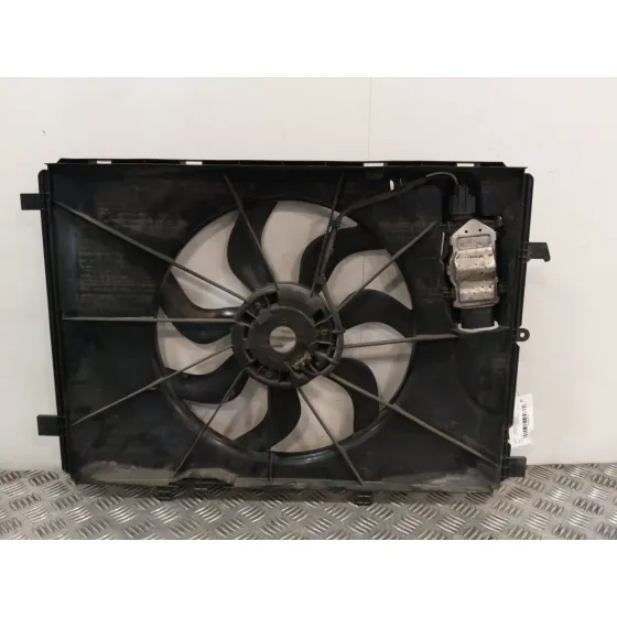 Electroventilador para Mercedes-Benz Clase A (W176)