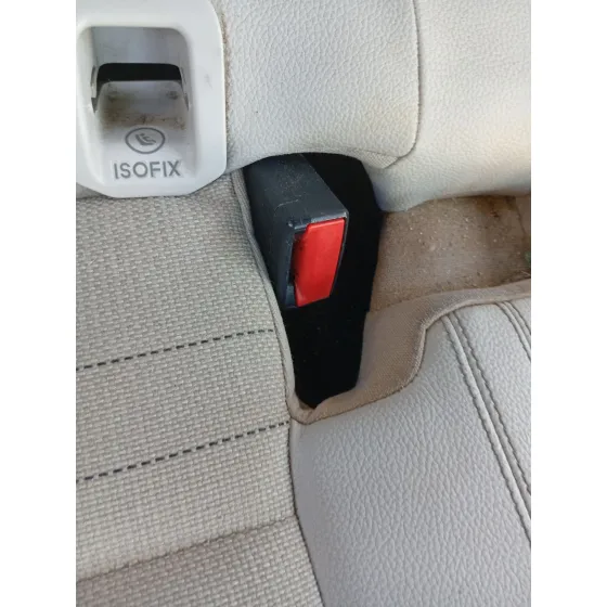 Enganche Cinturon Trasero Derecho para Mercedes-Benz Clase A (W176)