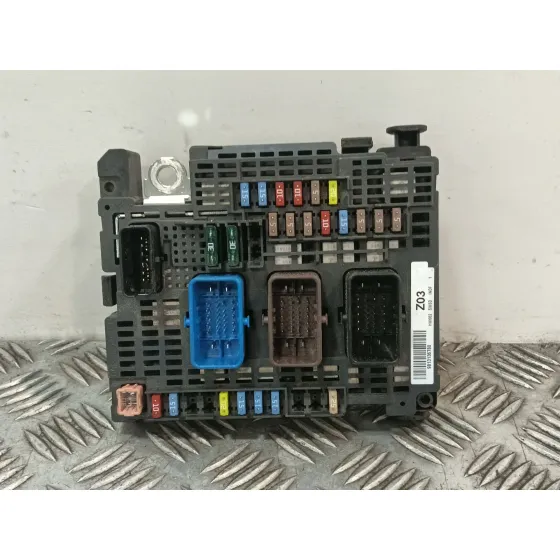 Caja Reles / Fusibles para Peugeot 3008 Ii Suv (Mc_, Mr_, Mj_, M4_)