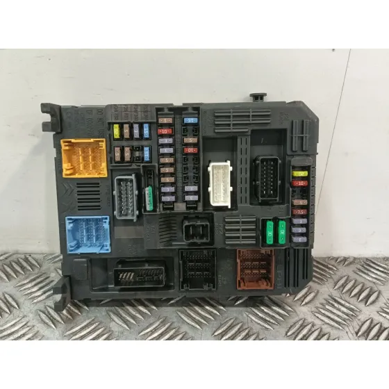 Caja Reles / Fusibles para Peugeot 3008 Ii Suv (Mc_, Mr_, Mj_, M4_)