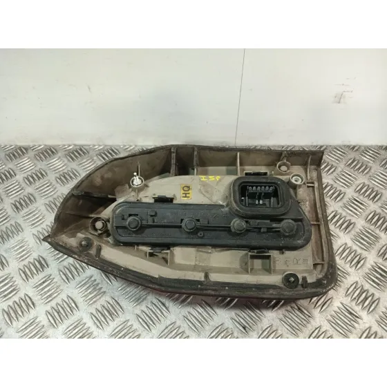 Piloto Trasero Derecho para Opel Zafira A Monospace (T98)