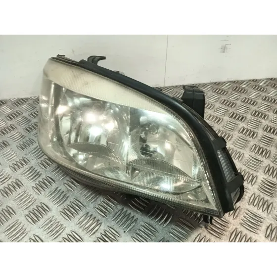 Faro Derecho para Opel Zafira A Monospace (T98)