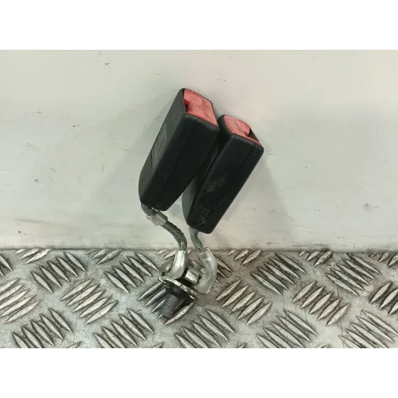 Enganche Cinturon Trasero Izquierdo para Seat Leon (1P1)