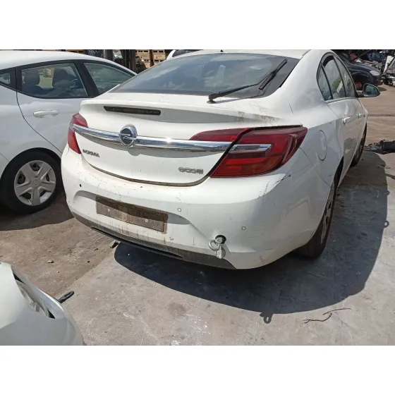 Paragolpes Trasero para Opel Insignia A (G09)