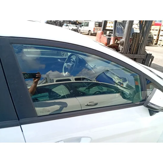 Luna Delantera Derecha para Ford Fiesta Vii (Hj, Hf)