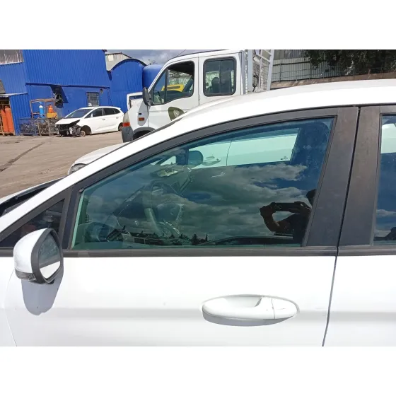 Luna Delantera Izquierda para Ford Fiesta Vii (Hj, Hf)