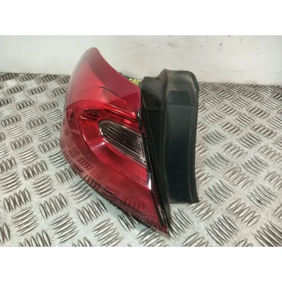 Piloto Trasero Izquierdo para Ford Fiesta Vii (Hj, Hf)