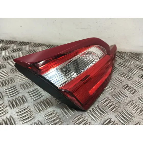 Piloto Trasero Izquierdo Interior para Ford Fiesta Vii (Hj, Hf)