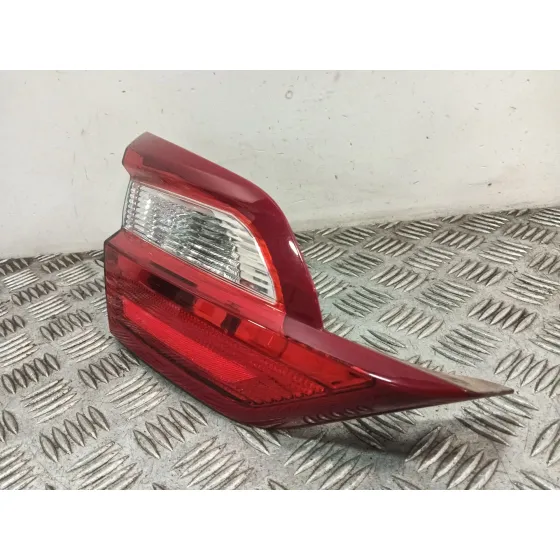 Piloto Trasero Izquierdo Interior para Ford Fiesta Vii (Hj, Hf)
