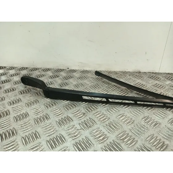 Brazo Limpia Delantero Izquierdo para Audi Q7 (4L)