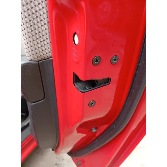 Cerradura Puerta Trasera Derecha para Mazda 3 (Bk)