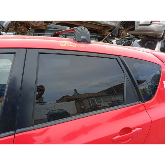 Luna Trasera Izquierda para Mazda 3 (Bk)