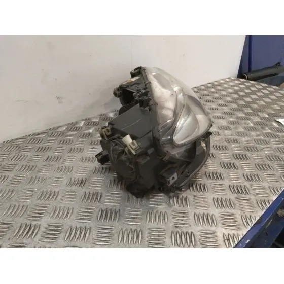 Faro Derecho para Mazda 6 Hatchback (Gg)