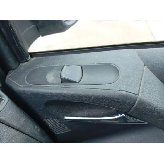 Mando Elevalunas Delantero Derecho para Mercedes-Benz Viano (W639)