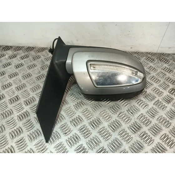 Retrovisor Derecho para Mercedes-Benz Viano (W639)