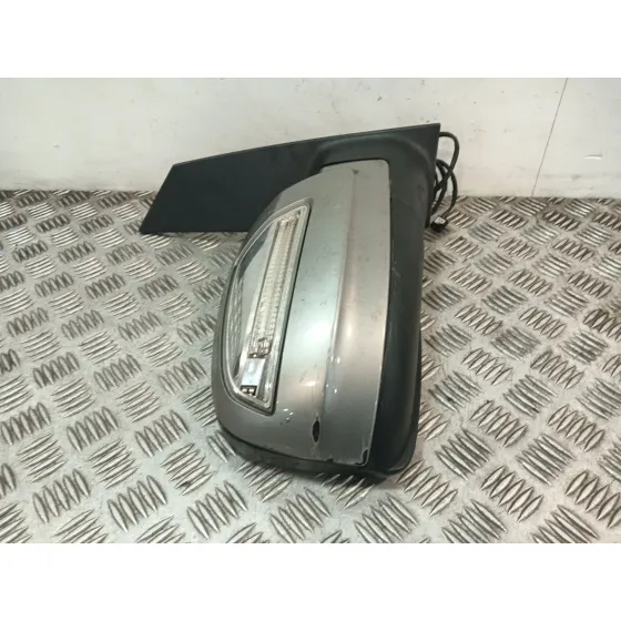 Retrovisor Derecho para Mercedes-Benz Viano (W639)