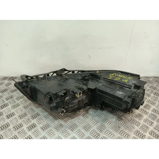 Faro Izquierdo para Mazda 6 Hatchback (Gg)