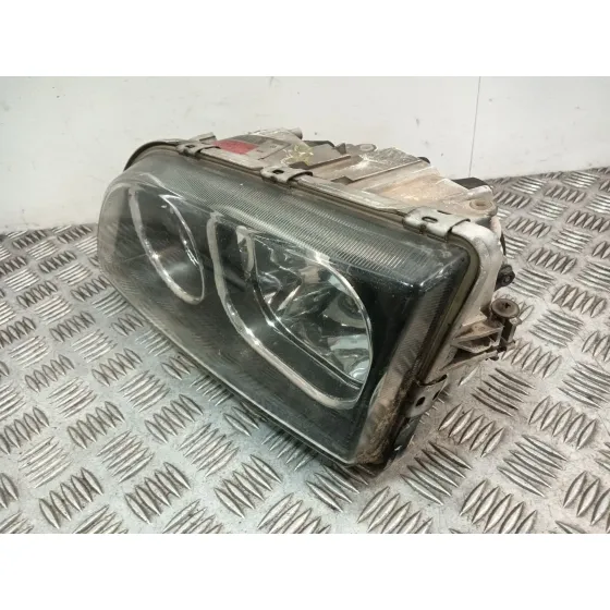 Faro Izquierdo para Volvo V40 Station Wagon (645)