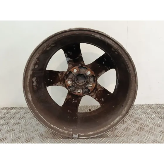 Llanta para Nissan Note (E12)