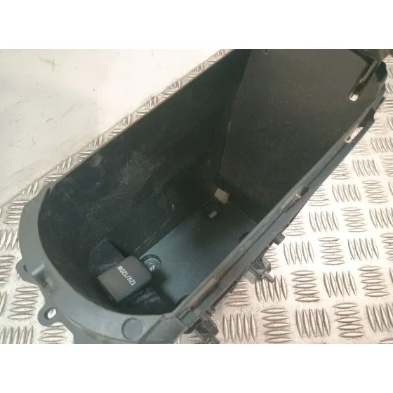 Apoyabrazos Central para Toyota C-Hr (_X1_)