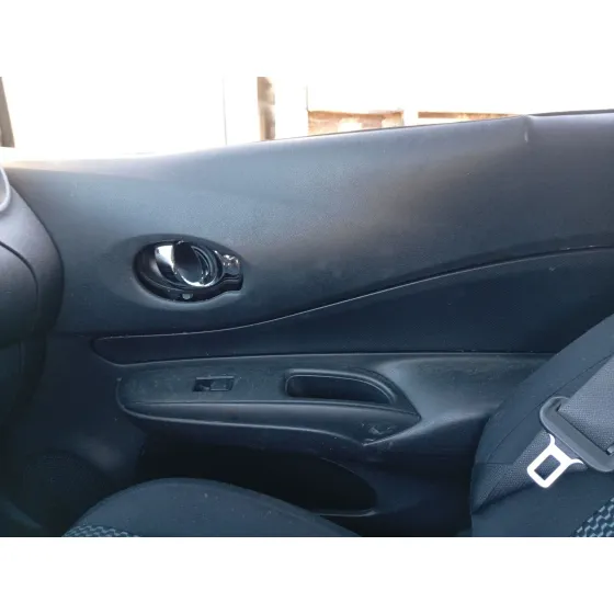 Guarnecido Puerta Delantera Derecha para Nissan Note (E12)