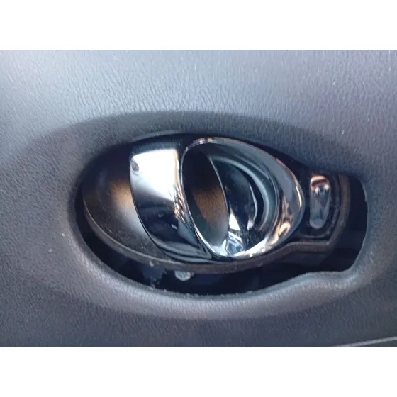 Maneta Interior Delantera Derecha para Nissan Note (E12)