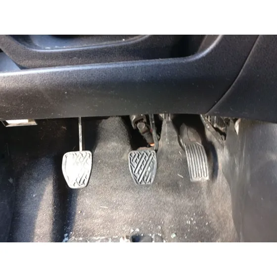 Pedal Freno para Nissan Note (E12)