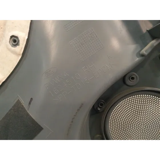 Guarnecido Puerta Trasera Derecha para Ford C-Max