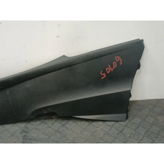 Moldura para Toyota C-Hr (_X1_)
