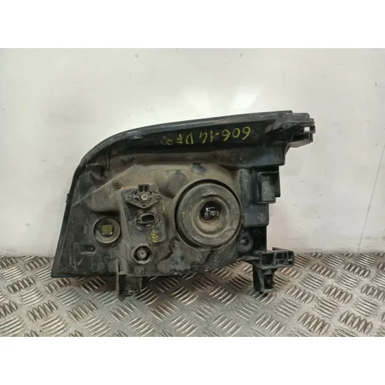 Faro Derecho para Nissan X-Trail I (T30)