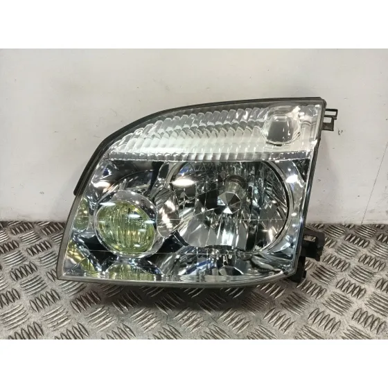 Faro Izquierdo para Nissan X-Trail I (T30)