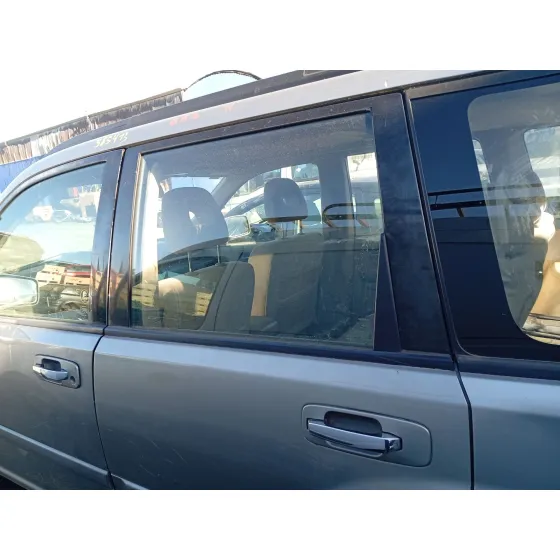Luna Trasera Izquierda para Nissan X-Trail I (T30)