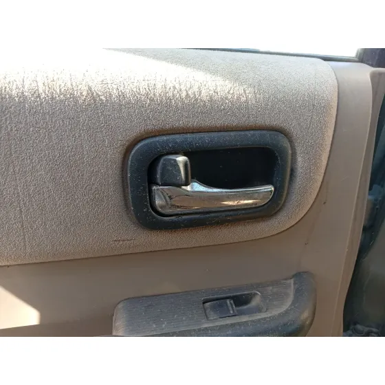 Maneta Interior Trasera Izquierda para Nissan X-Trail I (T30)