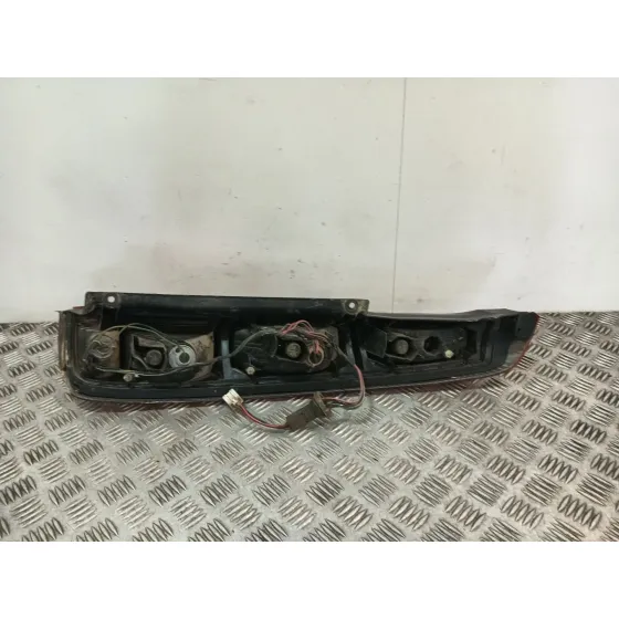Piloto Trasero Izquierdo para Nissan X-Trail I (T30)
