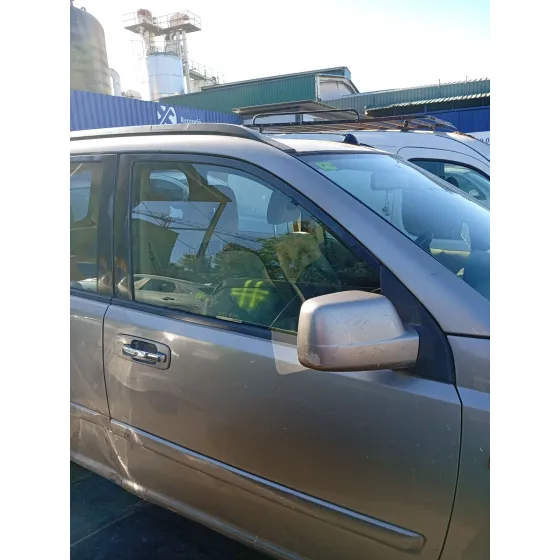 Puerta Delantera Derecha para Nissan X-Trail I (T30)