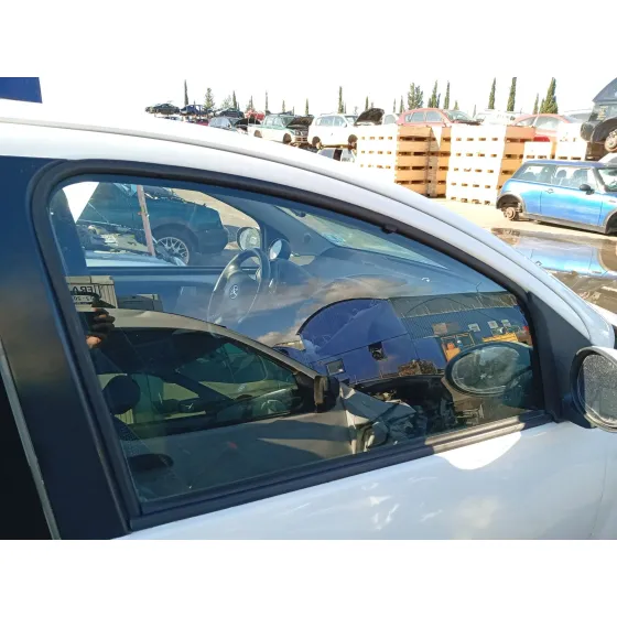 Luna Delantera Derecha para Toyota Aygo (_B1_)